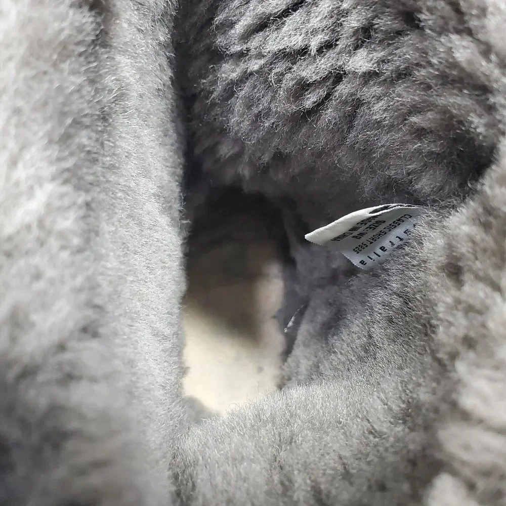UGG australia classic